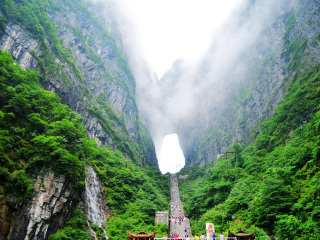 湖南張家界旅游大概多少錢_湖南張家界游花多少錢_湖南張家界旅游一次多少錢