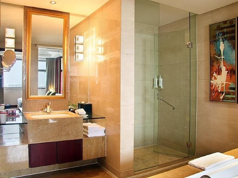 hotelPic