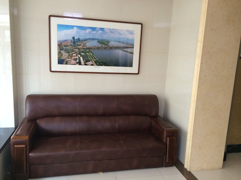 hotelPic