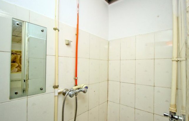 hotelPic
