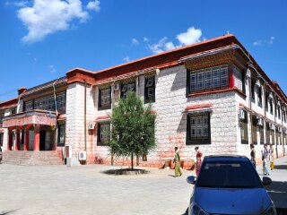 西藏拉薩旅行跟團(tuán)_2021去西藏拉薩旅游團(tuán)報(bào)價(jià)_西藏拉薩旅游價(jià)格