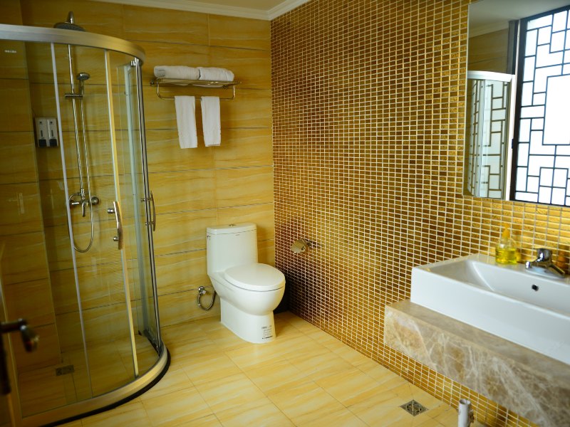 hotelPic