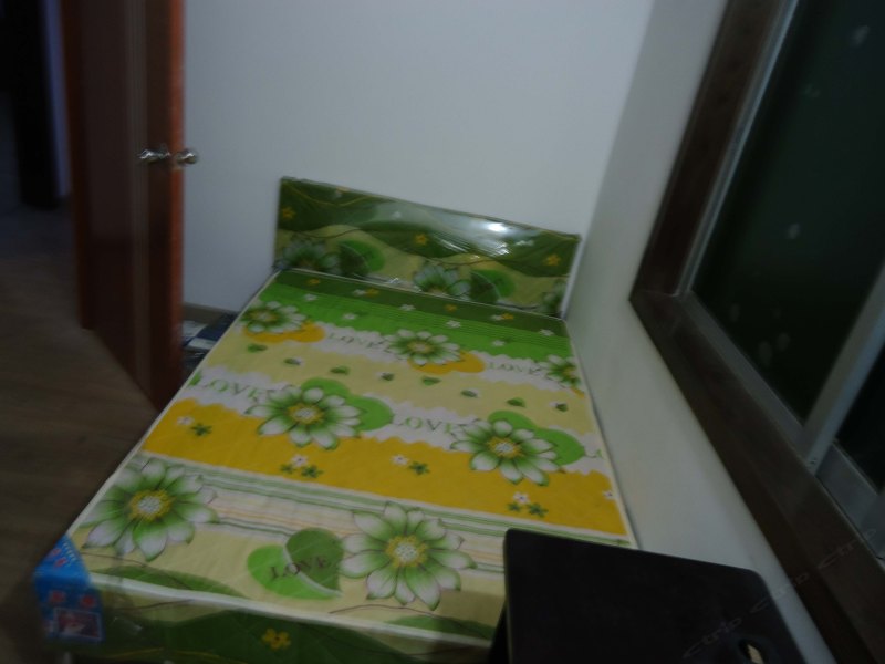 hotelPic