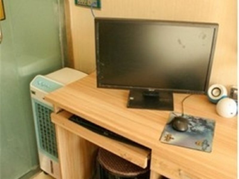 hotelPic