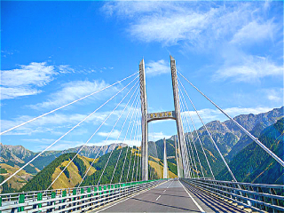 春节新疆旅行团_春节前去新疆旅游_新疆旅游行程安排