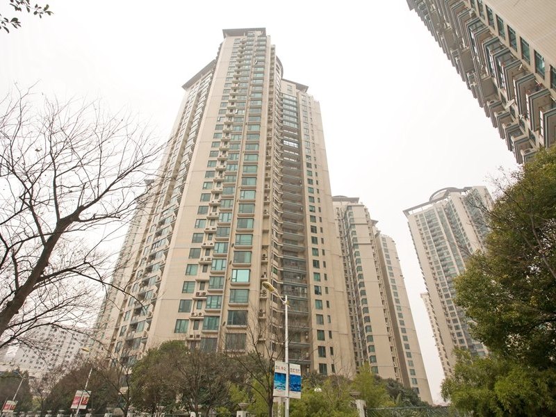 源涞国际服务式公寓（上海东方曼哈顿店）