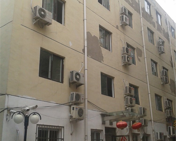 hotelPic