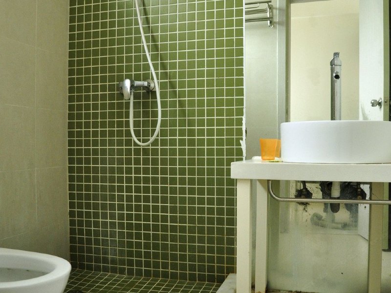 hotelPic