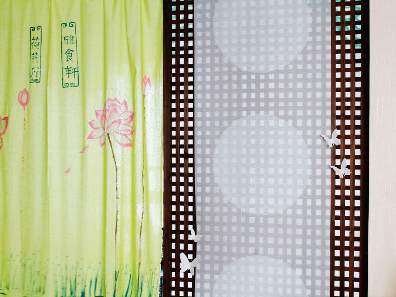 hotelPic