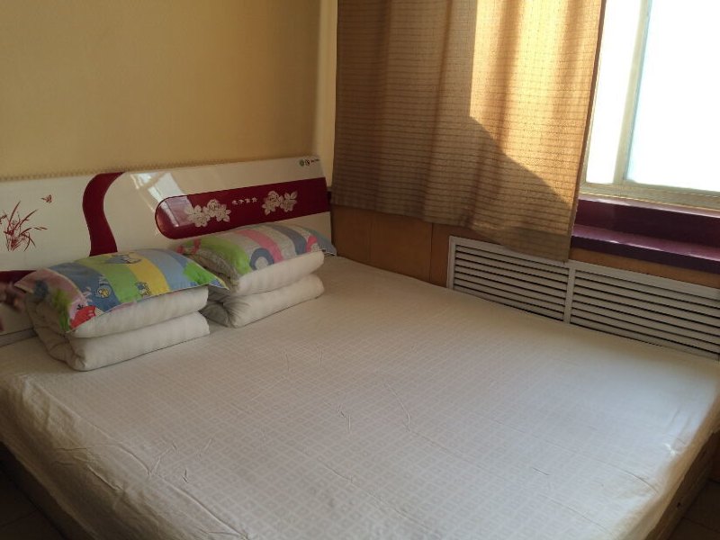 hotelPic
