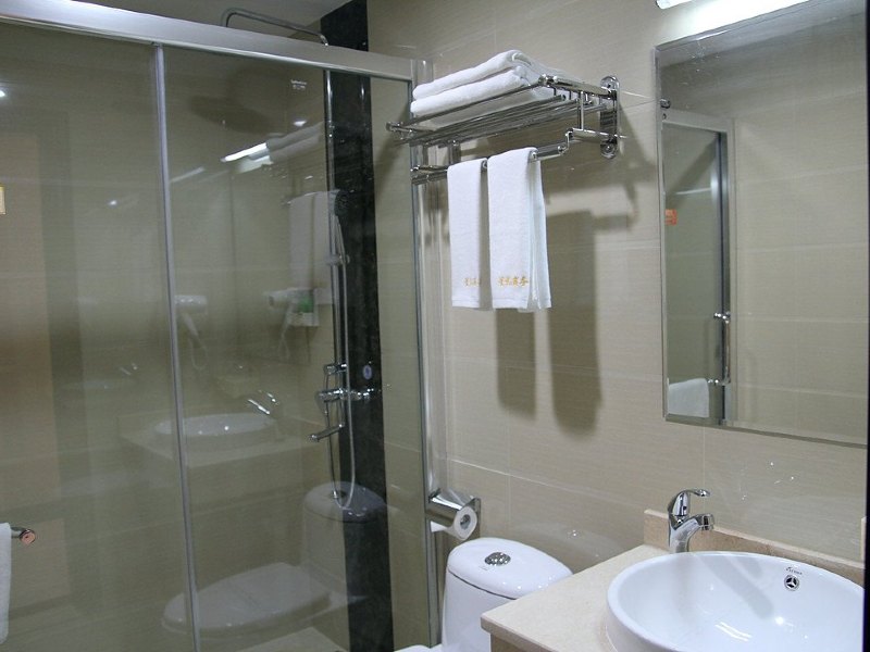 hotelPic