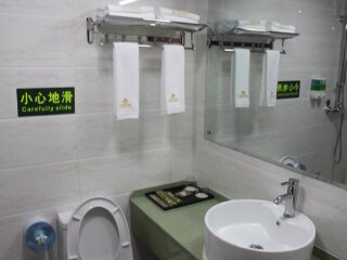 新疆自由行組團(tuán)_到新疆旅游報(bào)團(tuán)價(jià)格_香港旅游團(tuán)新疆