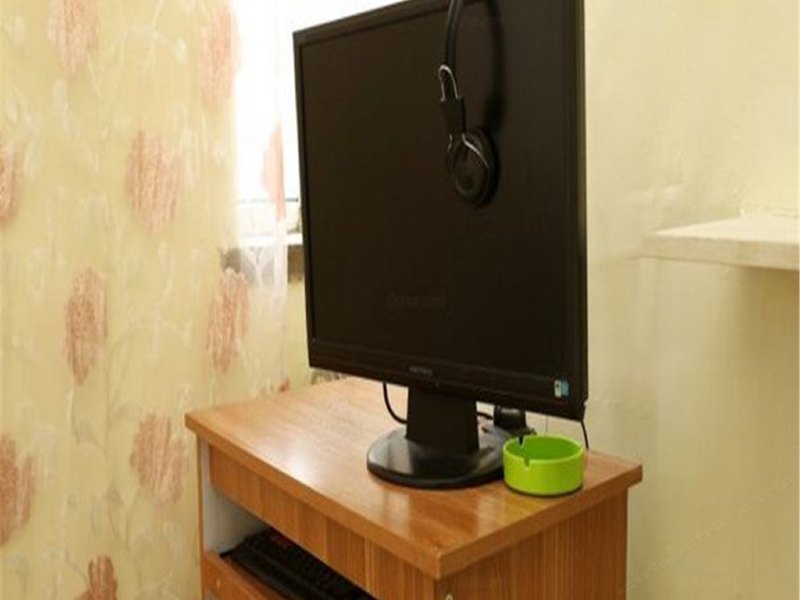 hotelPic