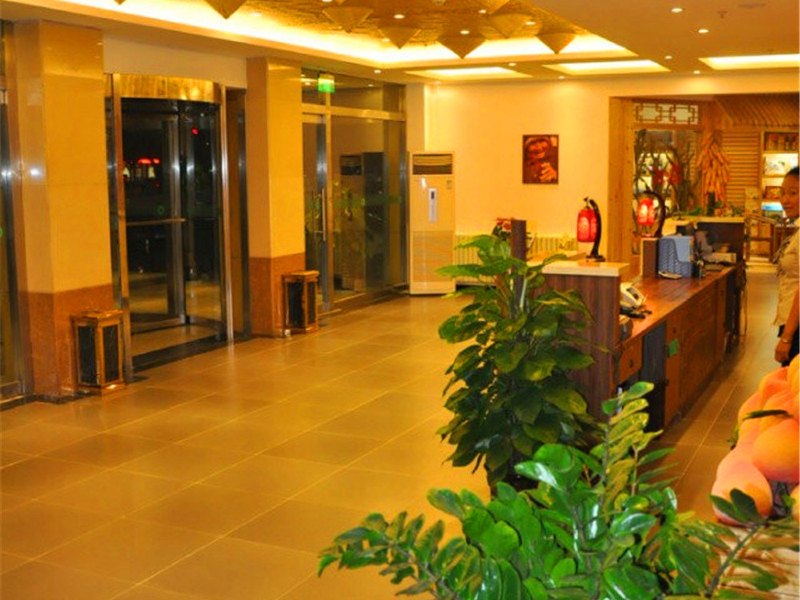 hotelPic