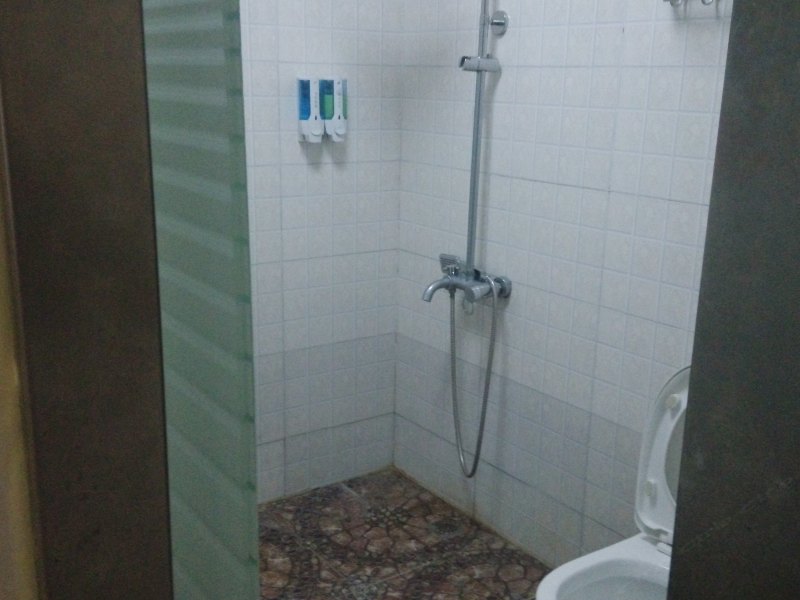 hotelPic