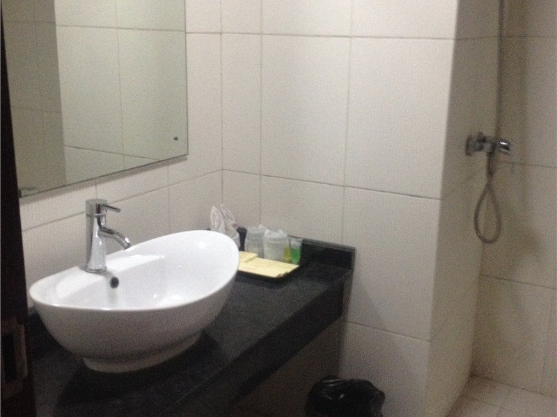 hotelPic