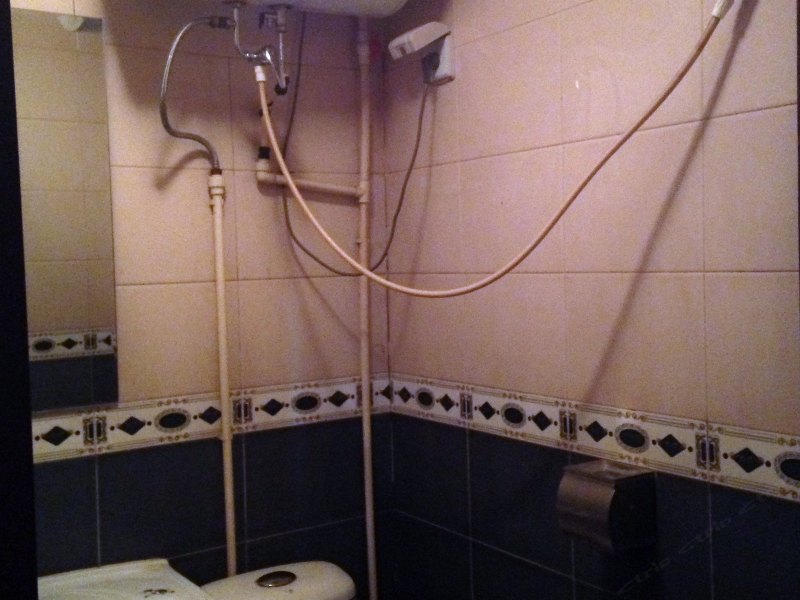 hotelPic