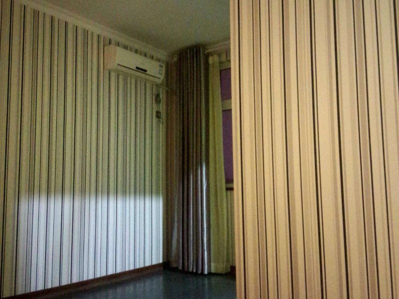 hotelPic