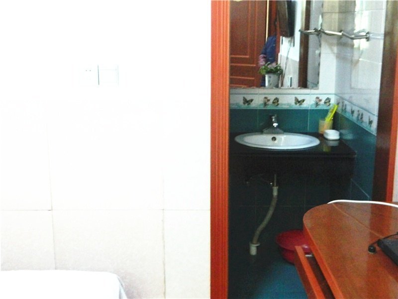 hotelPic