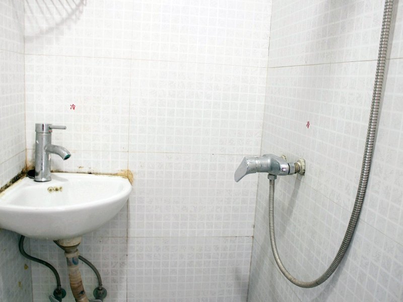 hotelPic