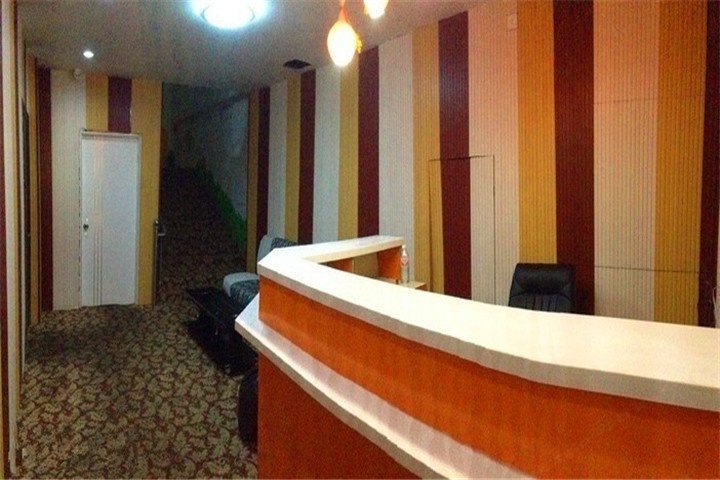hotelPic