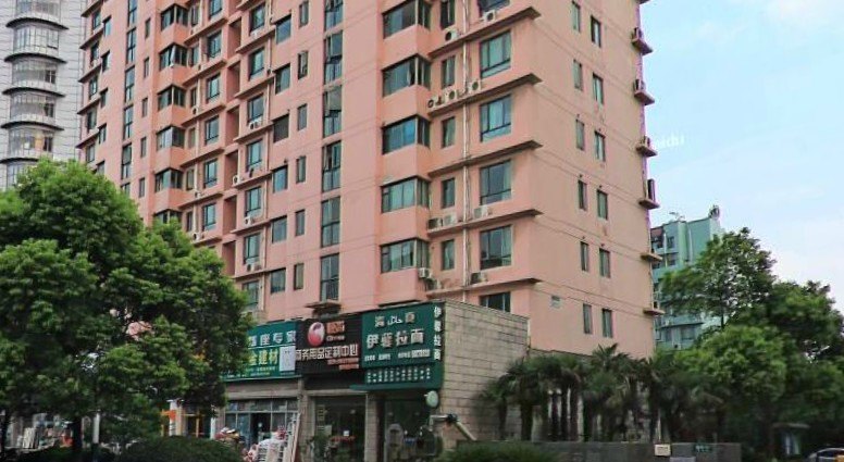 80时空公寓(上海碧波路店)