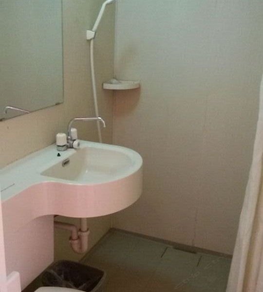 hotelPic
