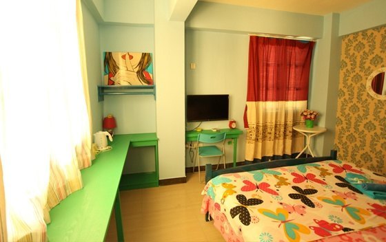 hotelPic