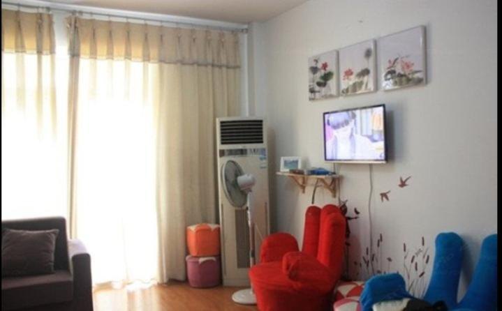成都乐朋小栈