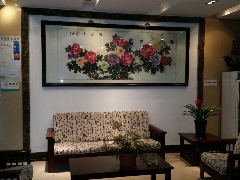 hotelPic