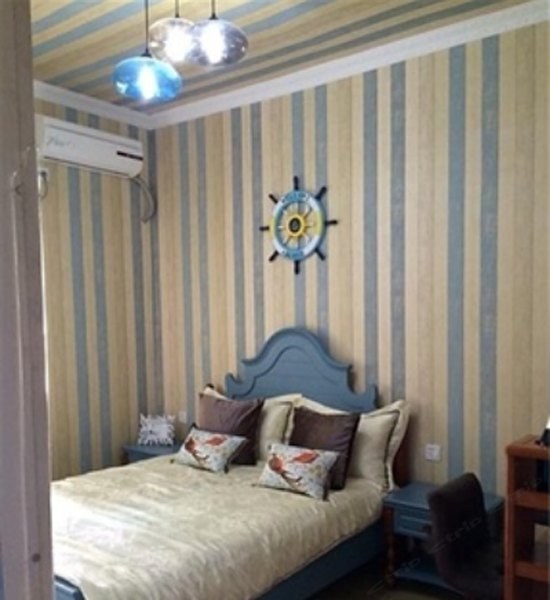 hotelPic