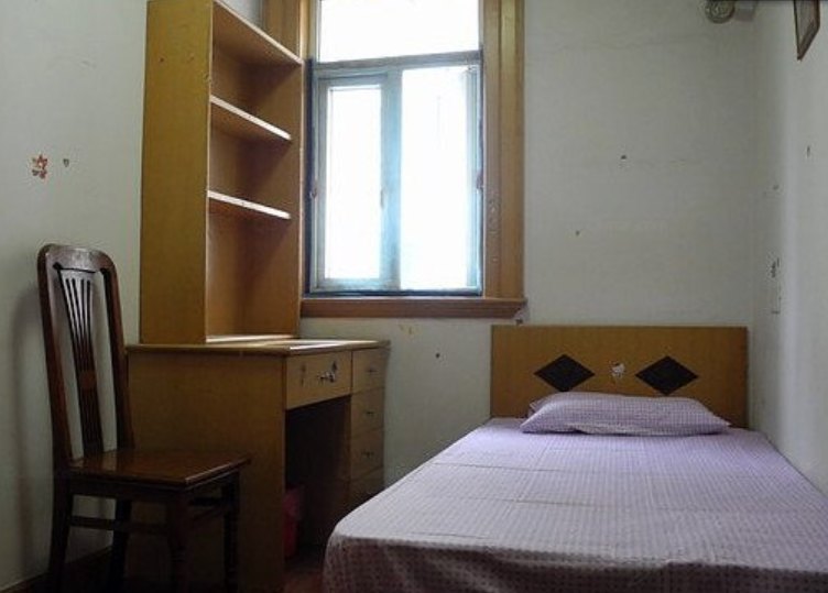 hotelPic