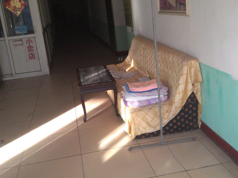 hotelPic