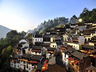 婺源旅游跟團(tuán)需多少錢_婺源旅游大概多少錢_去婺源游怎么省錢