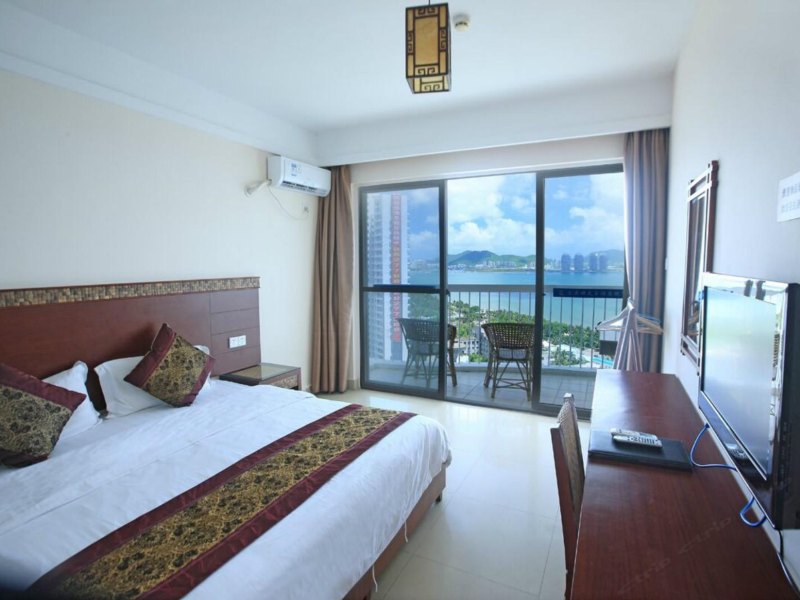 hotelPic