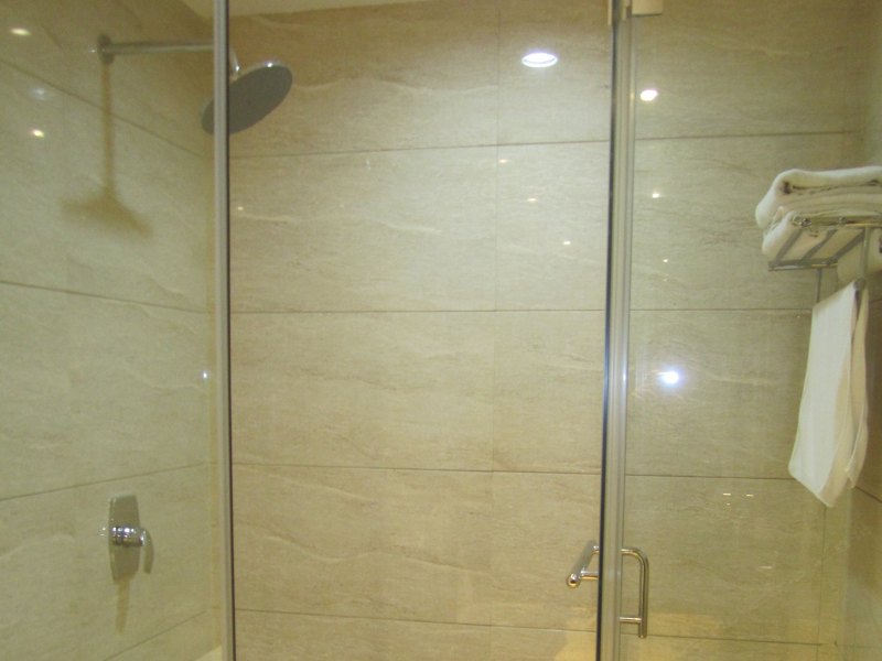 hotelPic