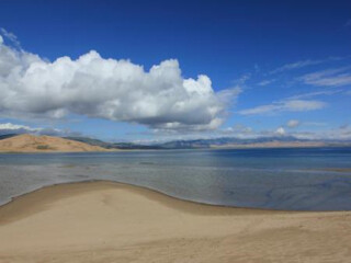 青海湖旅行團(tuán)自由行_青海湖游 旅行團(tuán)_去青海湖旅游多少錢(qián)