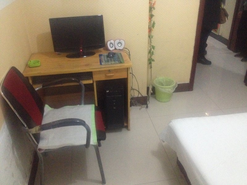 hotelPic