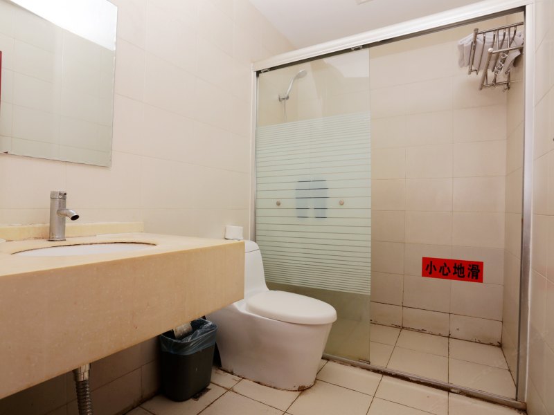 hotelPic