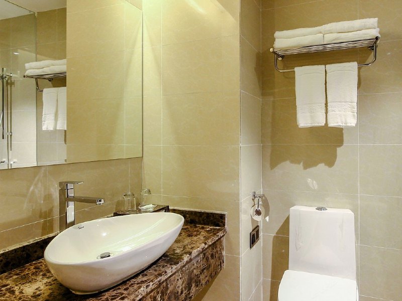 hotelPic