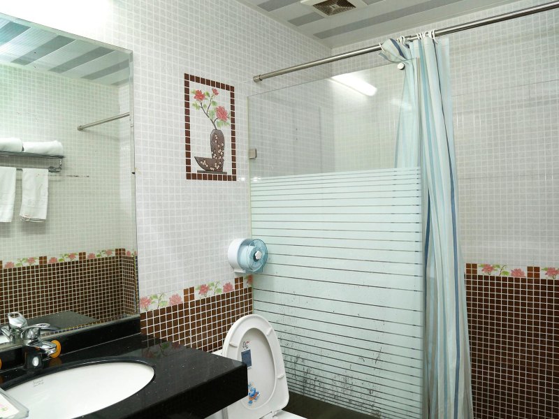 hotelPic