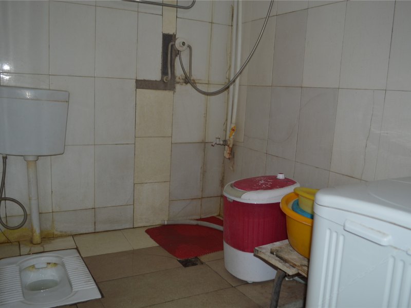 hotelPic