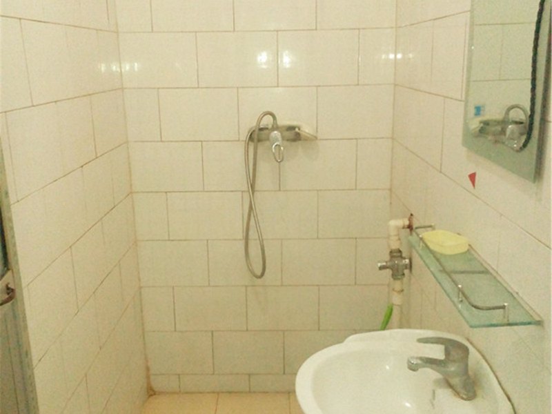 hotelPic