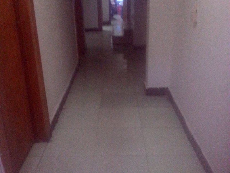 hotelPic