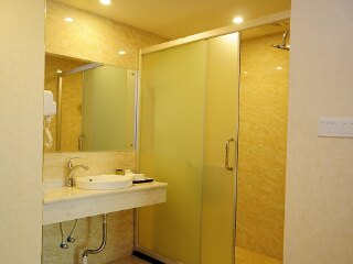 貴州黃果樹八月份旅游_貴州黃果樹旅游費用多少_旅游團貴州黃果樹