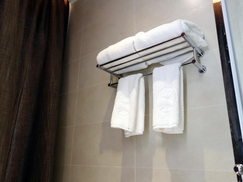 hotelPic