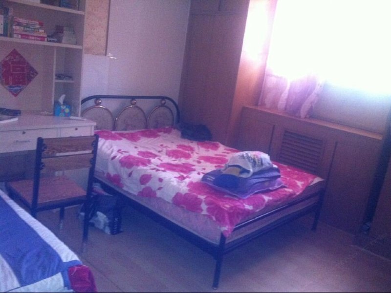 hotelPic