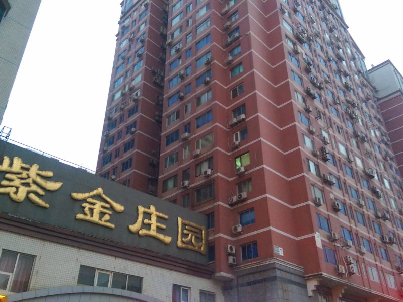 hotelPic