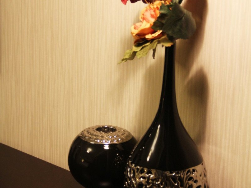 hotelPic