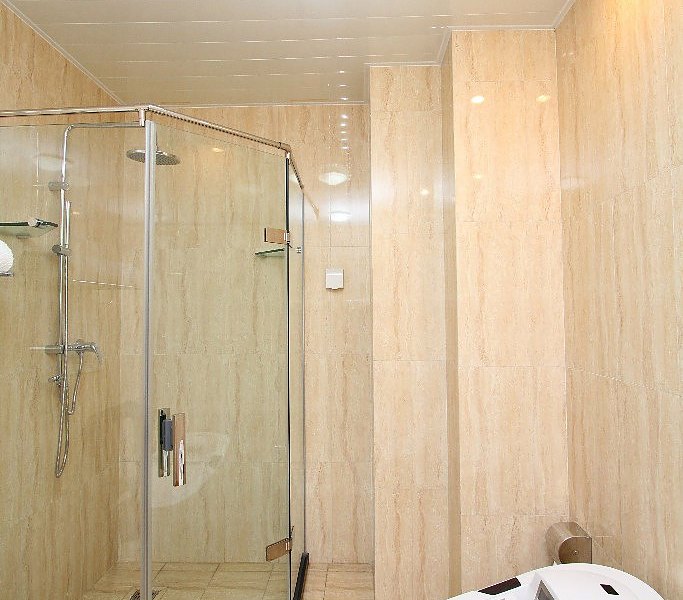 hotelPic